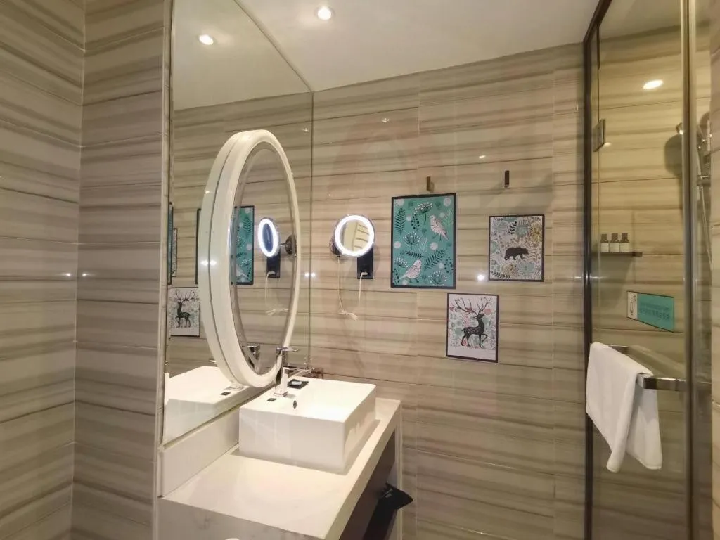 Xana Hotelle Chongqing Jiefangbei Center Branch