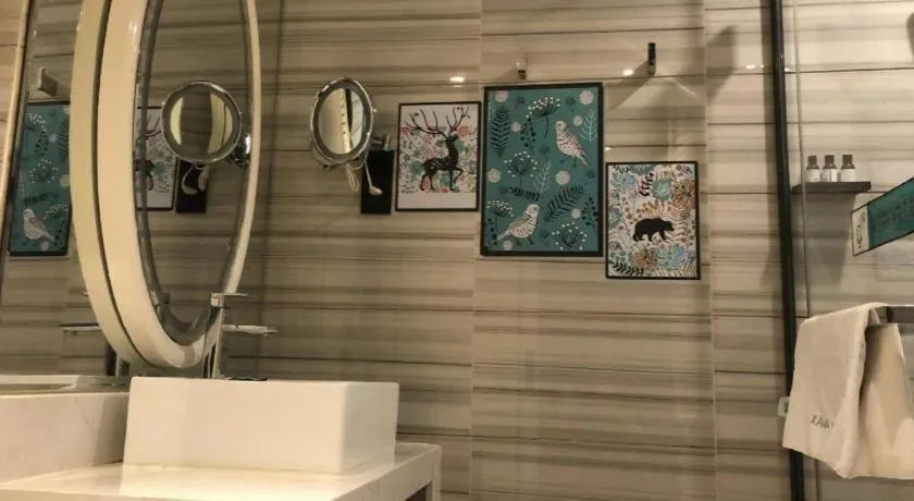 Xana Hotelle Chongqing Jiefangbei Center Branch