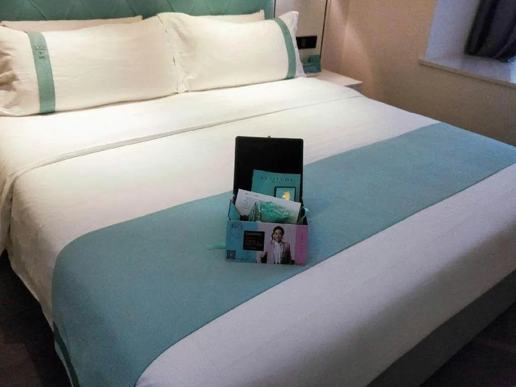 Bed in Xana Hotelle Chongqing Jiefangbei Center Branch