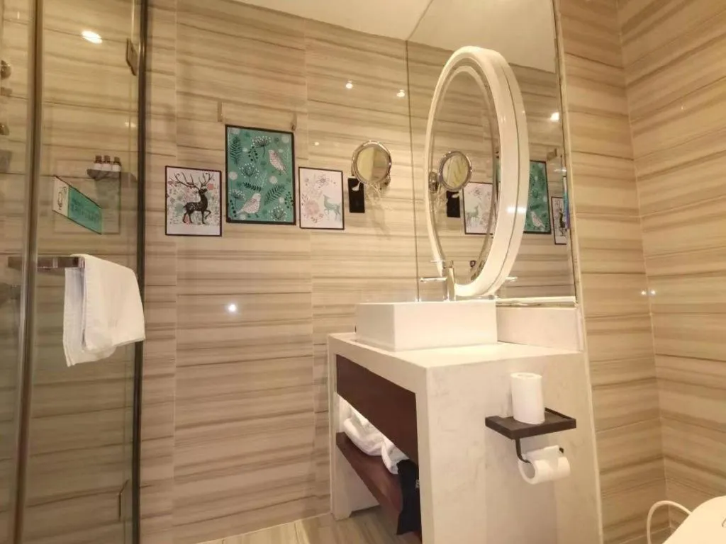 Xana Hotelle Chongqing Jiefangbei Center Branch