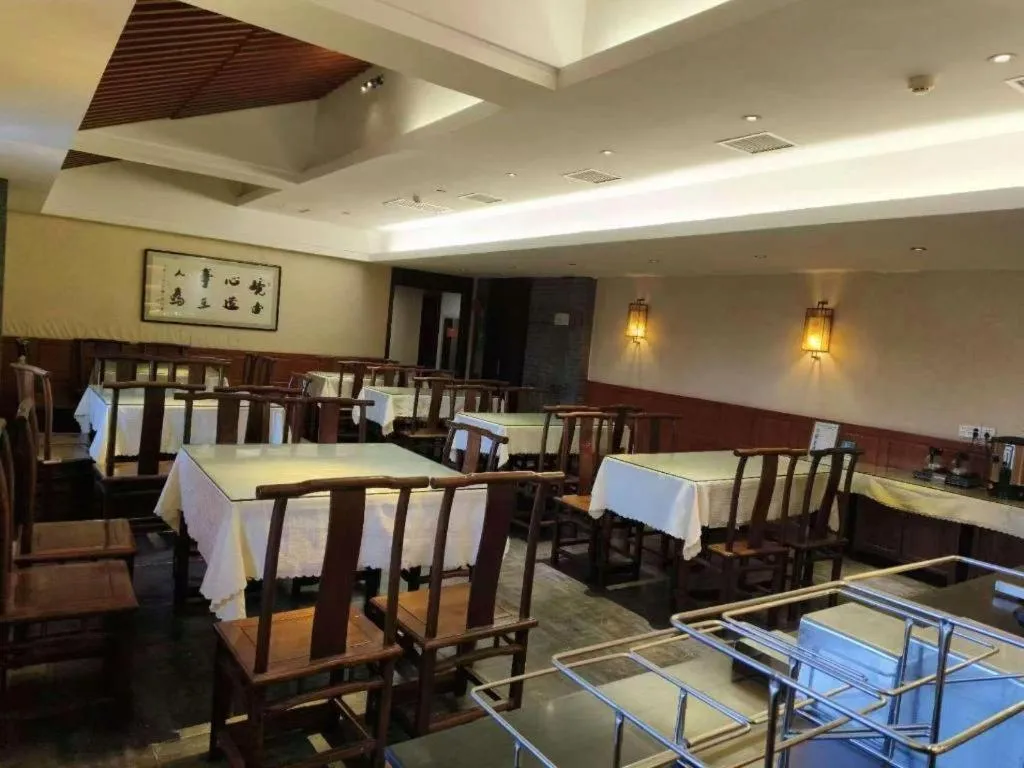 James Joyce Coffetel Xian Dayanta Metro Station Branch