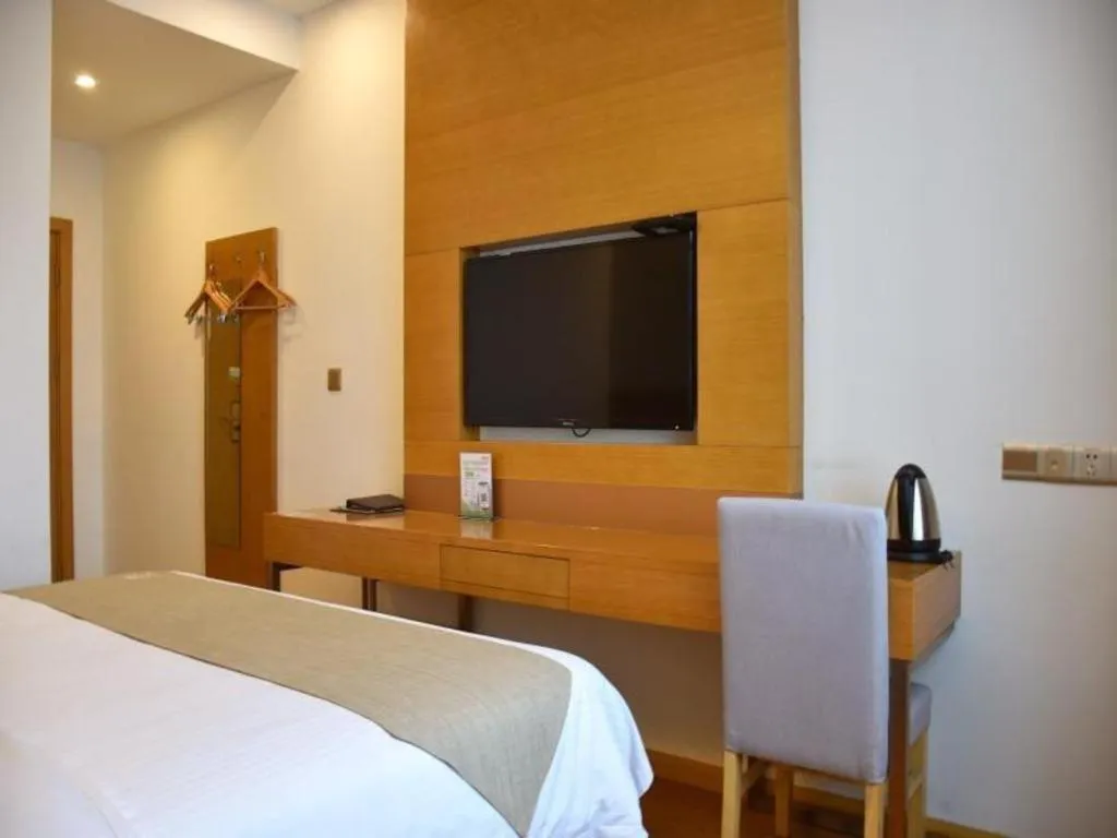 Bed in GreenTree Inn Ningbo Ninghai Beidou North Road Express Hotel