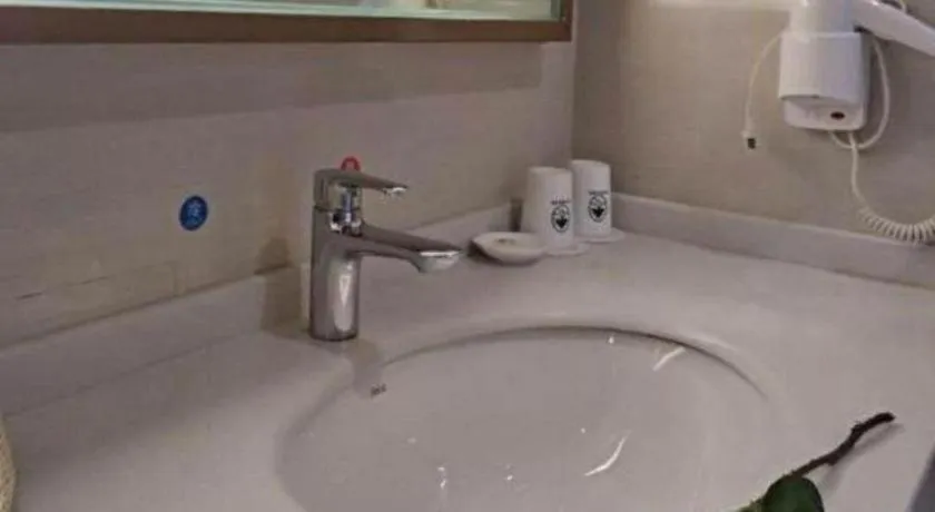 GreenTree Inn Anqing Yuexixian Wenquan Branch