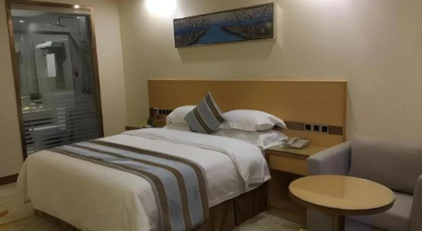 Bed in GreenTree Alliance Foshan West Station Luowu Road Hotel