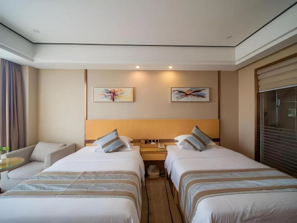 Bed in GreenTree Alliance Foshan West Station Luowu Road Hotel