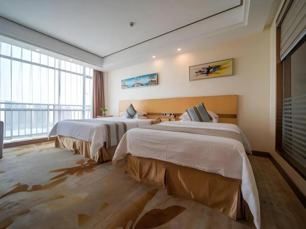 Bed in GreenTree Alliance Foshan West Station Luowu Road Hotel