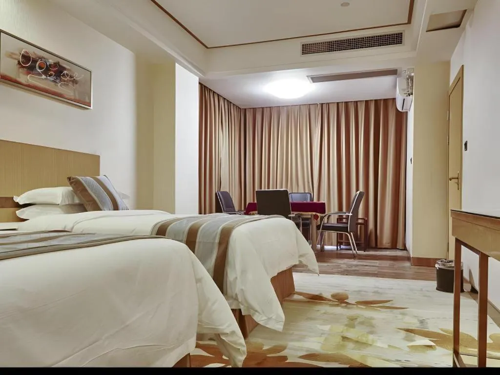 Bed in GreenTree Alliance Foshan West Station Luowu Road Hotel