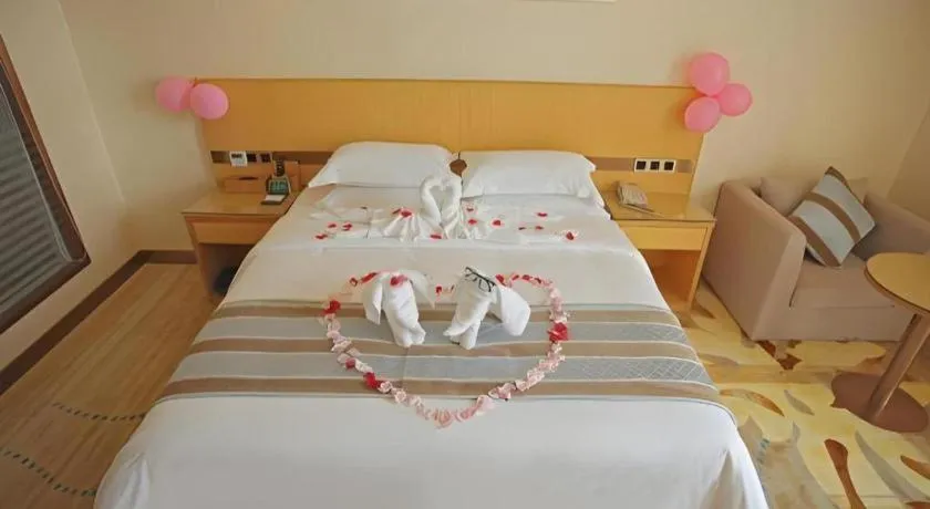 Bed in GreenTree Alliance Foshan West Station Luowu Road Hotel