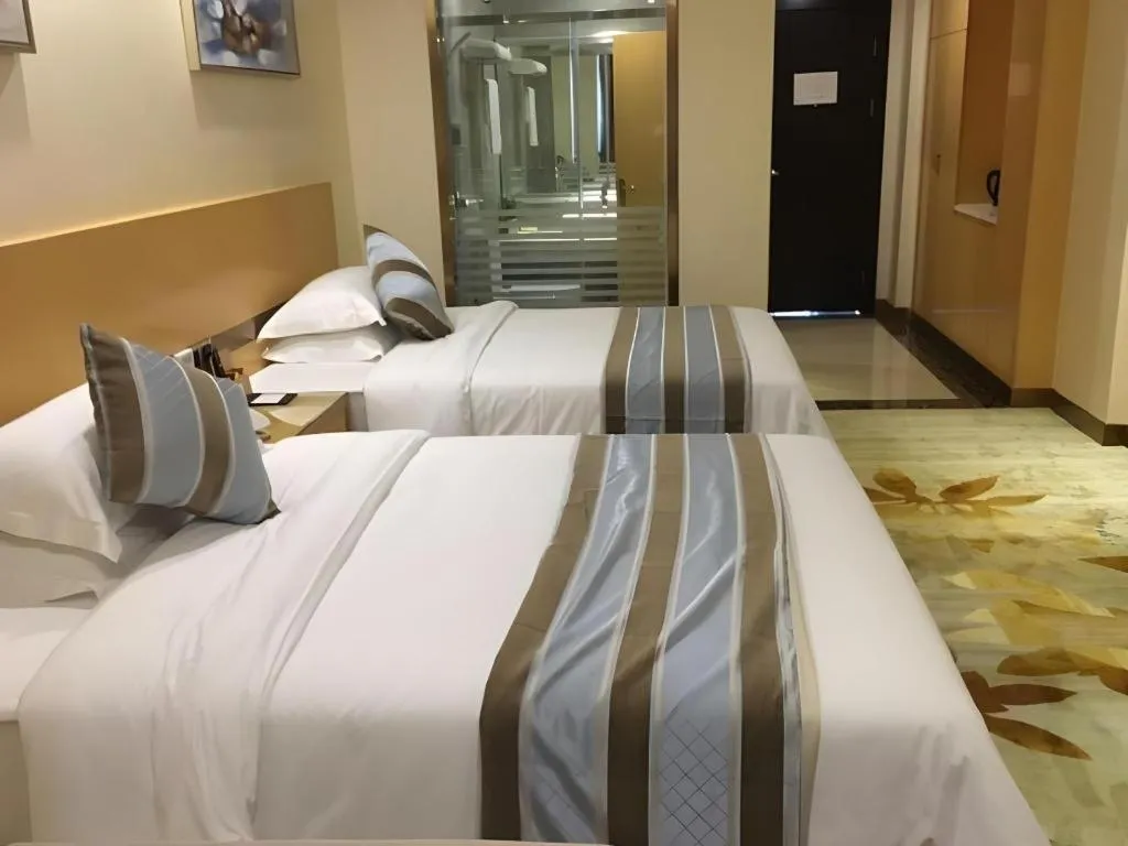 Bed in GreenTree Alliance Foshan West Station Luowu Road Hotel