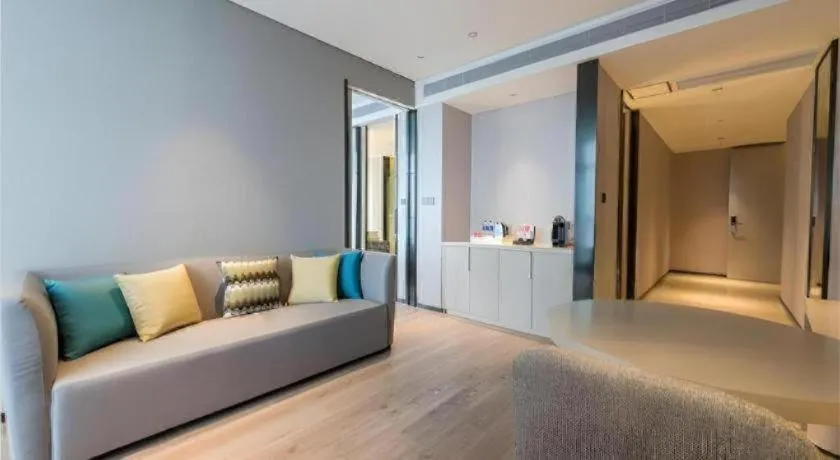 Bed in Echarm Hotel Wuxi Zhongnan Road Ancient Canal