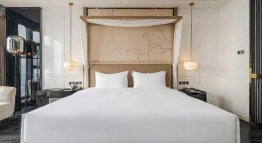 Bed in Hengding Century Hotel Chengdu