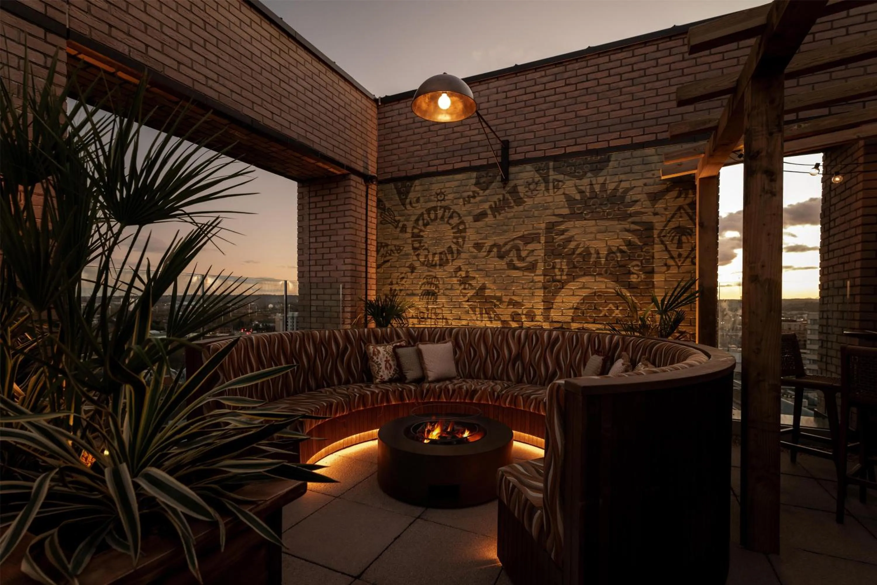 Restaurant/places to eat in Hyatt House Leeds