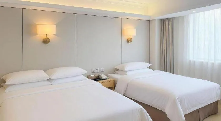 Bed in Vienna 3 Best Shanghai Baoshan Fengxiang Road
