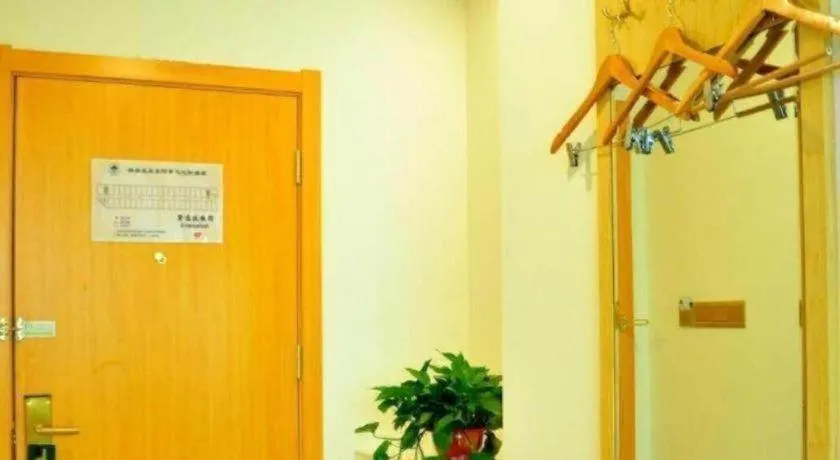 GreenTree Inn Liaocheng Donge Culture Street Express Hotel