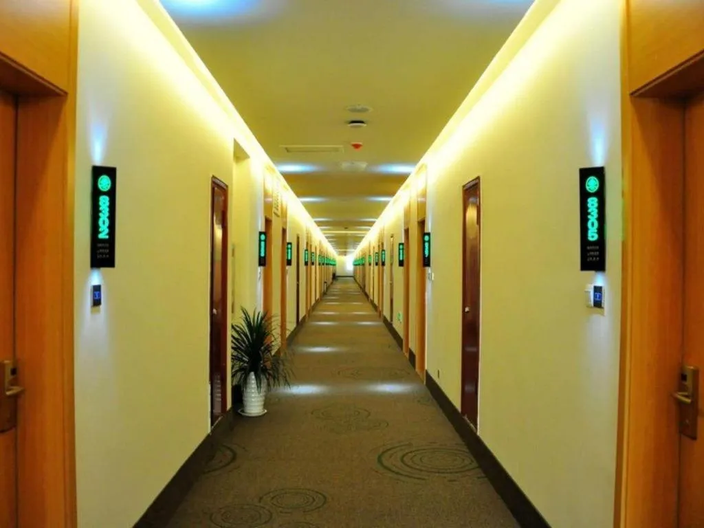 GreenTree Inn Liaocheng Donge Culture Street Express Hotel