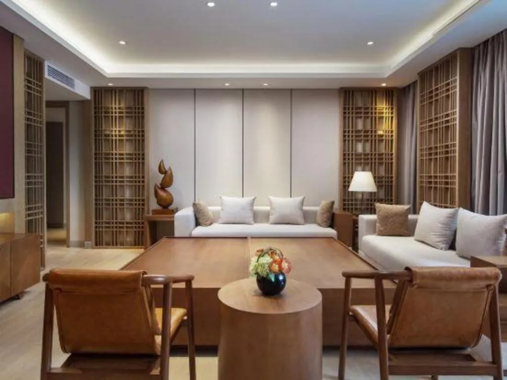 La Fountain Hotel & Resort Sanya