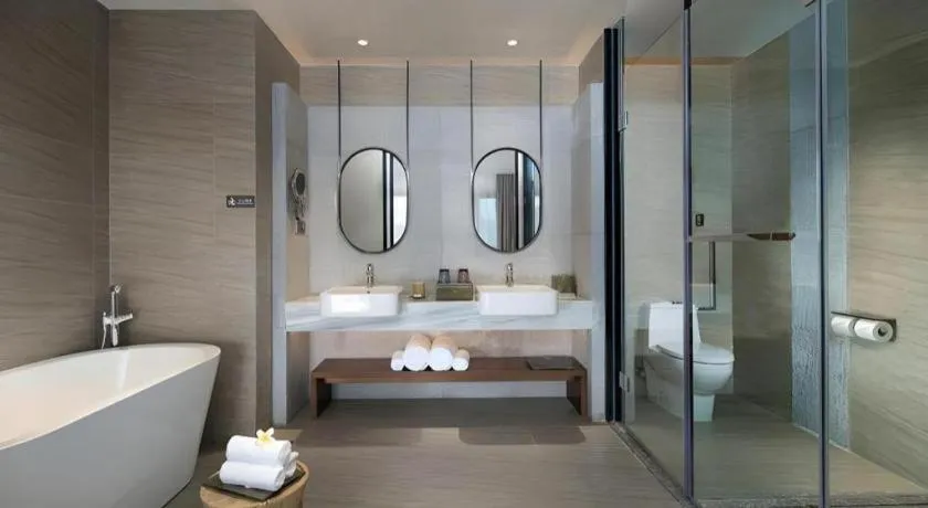 La Fountain Hotel & Resort Sanya