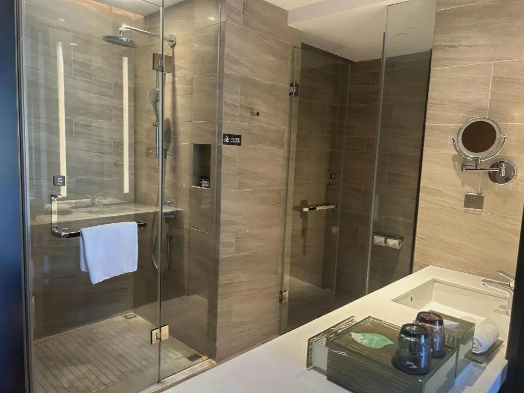 La Fountain Hotel & Resort Sanya