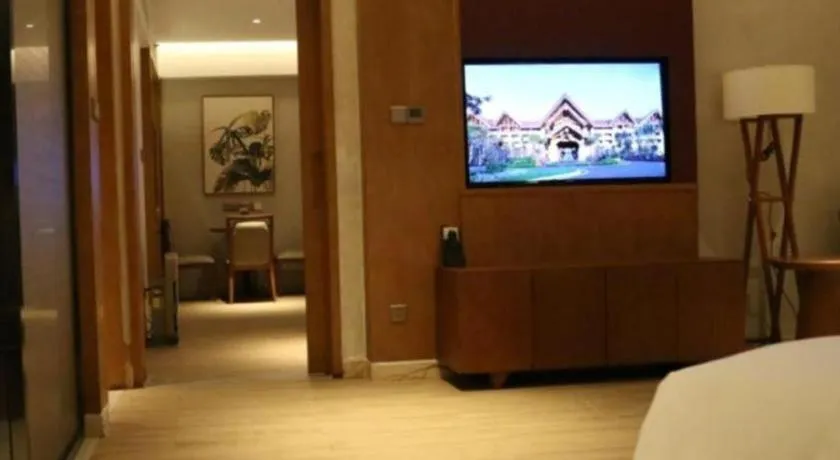 Bed in La Fountain Hotel & Resort Sanya