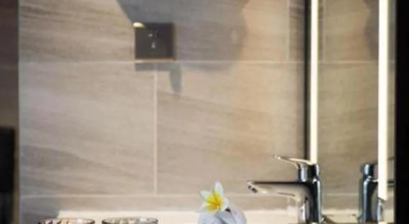 La Fountain Hotel & Resort Sanya