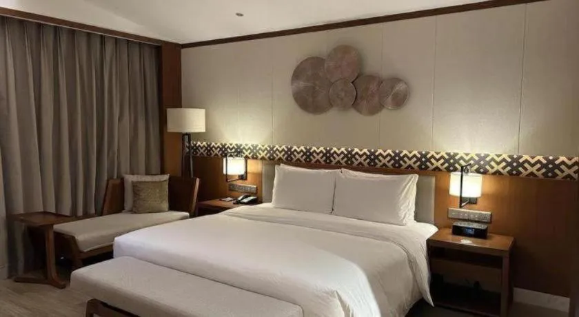 Bed in La Fountain Hotel & Resort Sanya