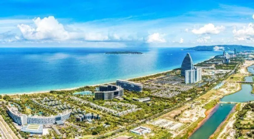 La Fountain Hotel & Resort Sanya