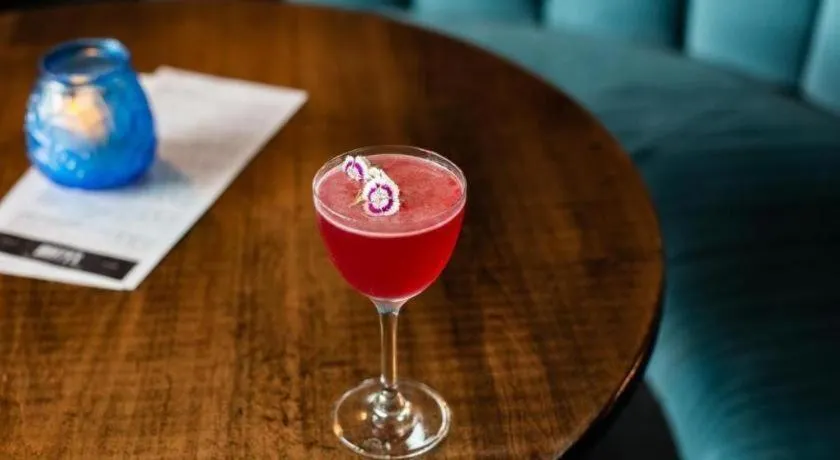 Deep Ellum Hostel - Adults Only