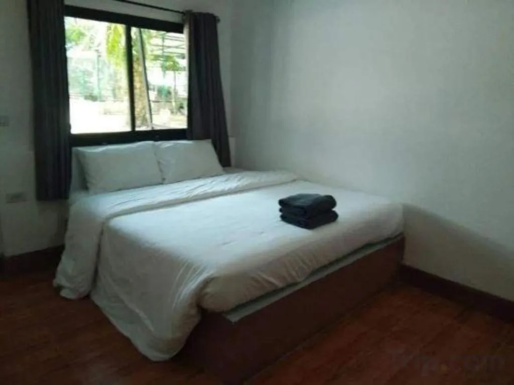 Bed in Phang nga farmstay