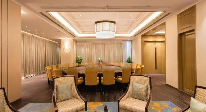 The QUBE Hotel Jingzhou