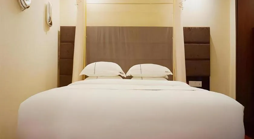 Bed in Jingtu hotel zhanjiang dingsheng plaza store