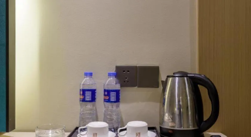 Jingtu hotel zhanjiang dingsheng plaza store