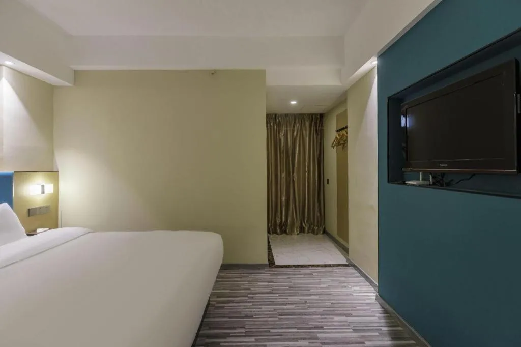 Bed in Jingtu hotel zhanjiang dingsheng plaza store