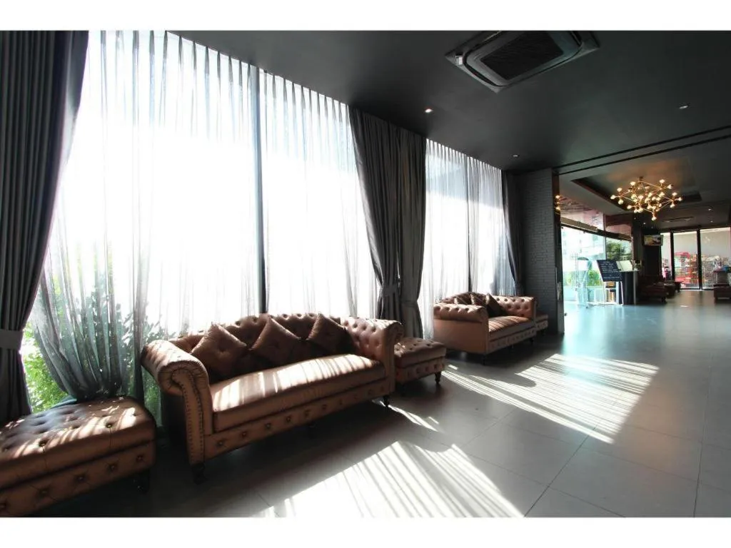 Royal King Suite