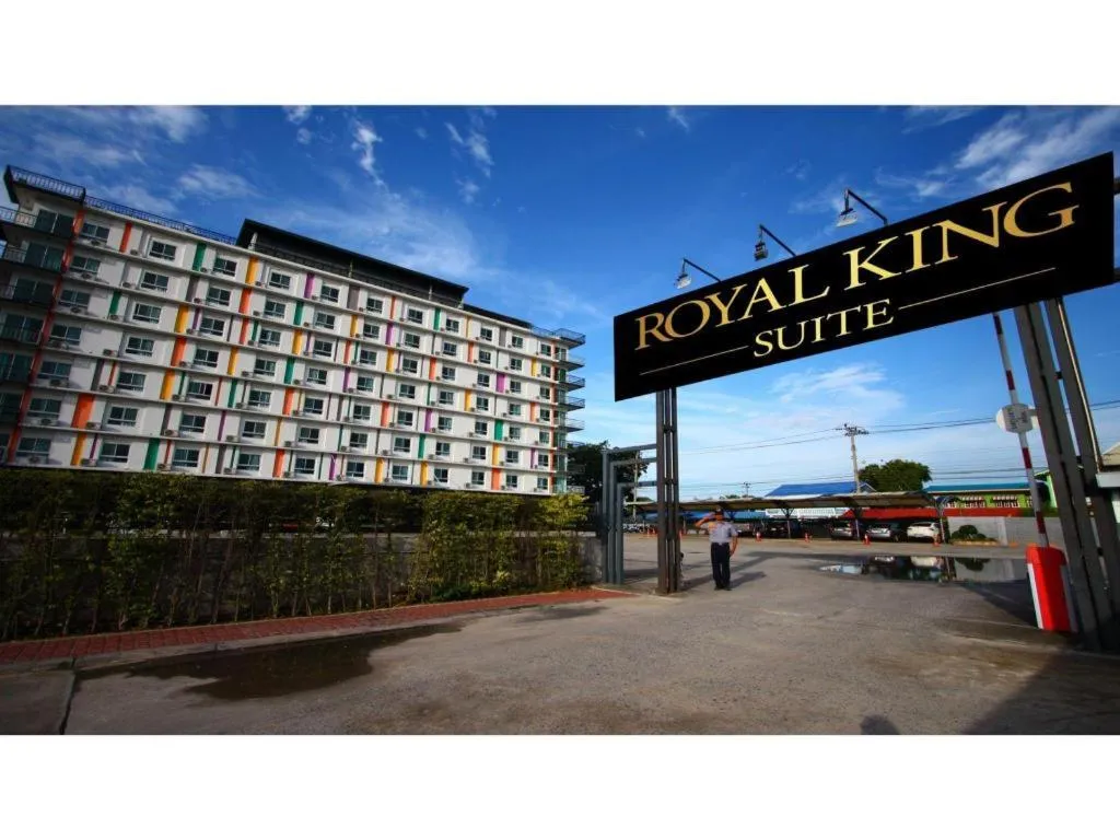 Royal King Suite