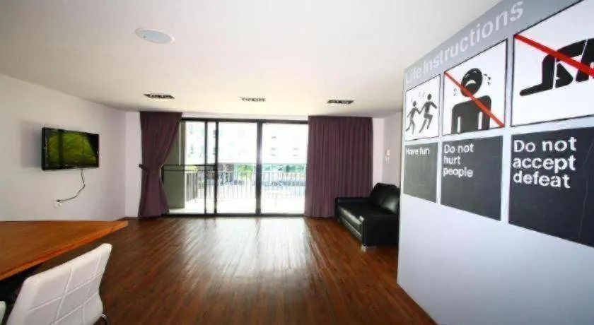 Royal King Suite