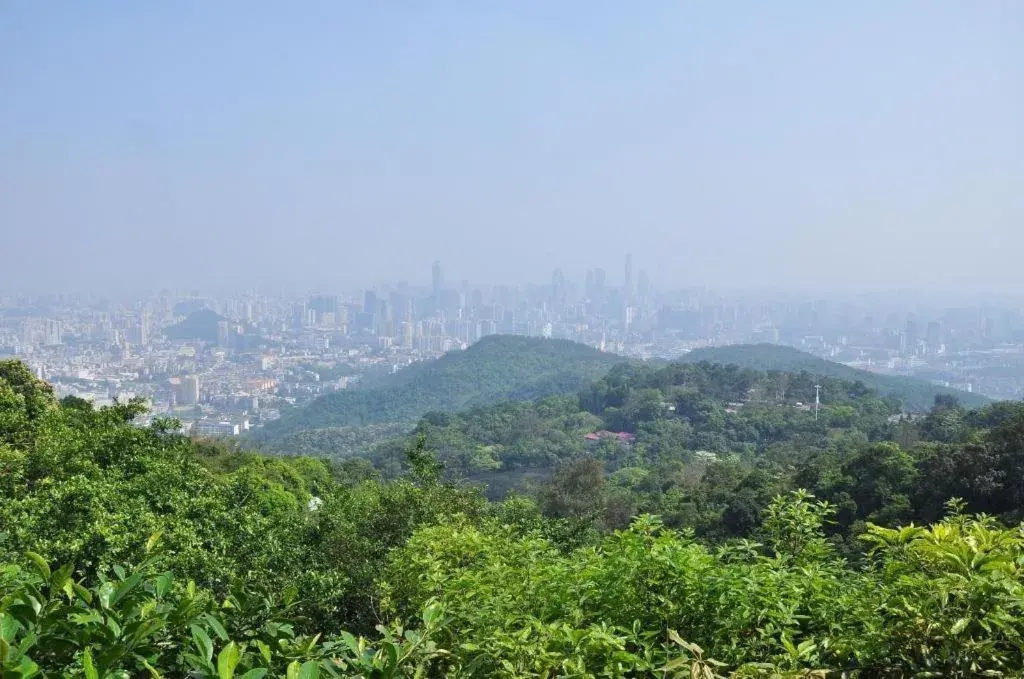 Lavande Hotels Guangzhou Baiyun Avenue North Metro Station Lavande Hotels Guangzhou Baiyun Avenue North Metro Station