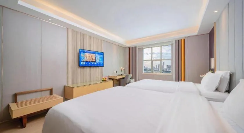 Bed in Lavande Hotels Guangzhou Baiyun Avenue North Metro Station