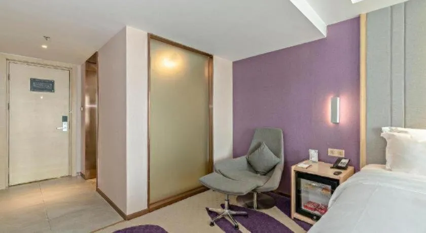 Bed in Lavande Hotels Guangzhou Baiyun Avenue North Metro Station