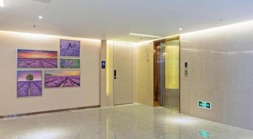 Lavande Hotels Guangzhou Baiyun Avenue North Metro Station