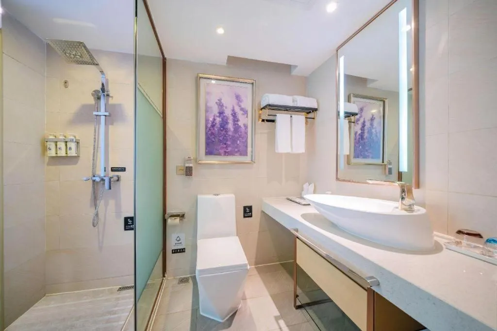 Lavande Hotels Guangzhou Baiyun Avenue North Metro Station