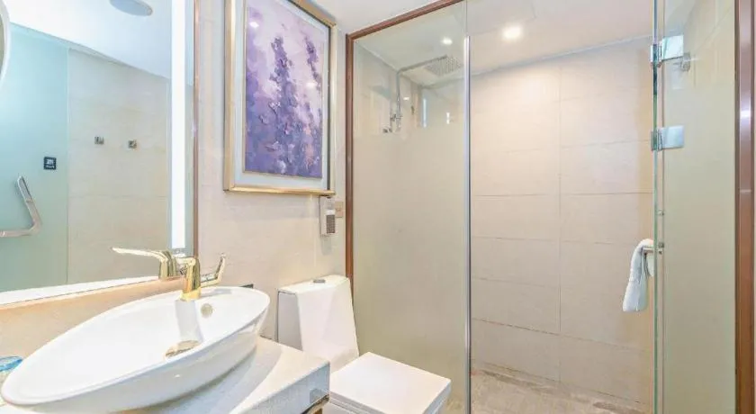 Lavande Hotels Guangzhou Baiyun Avenue North Metro Station