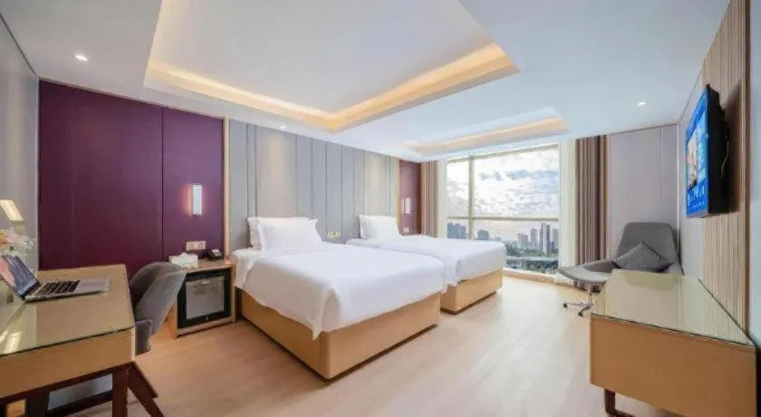 Bed in Lavande Hotels Guangzhou Baiyun Avenue North Metro Station