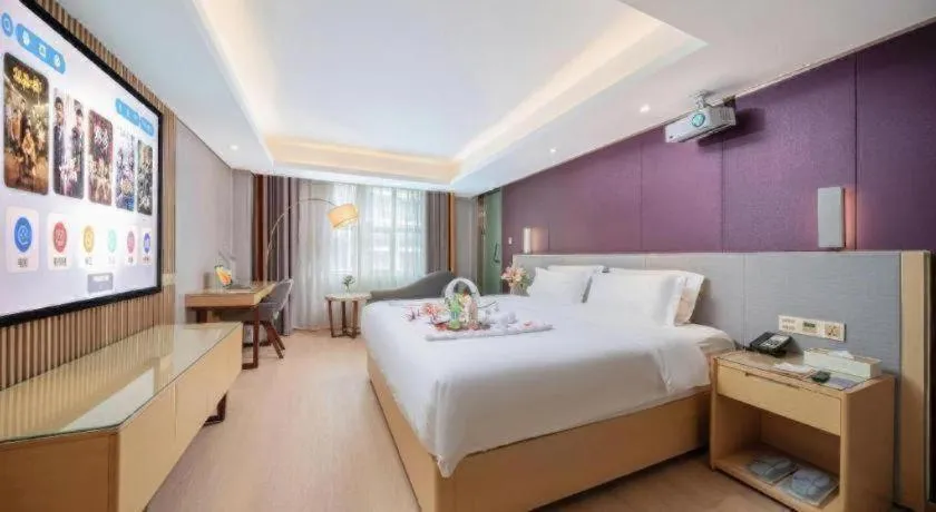 Bed in Lavande Hotels Guangzhou Baiyun Avenue North Metro Station