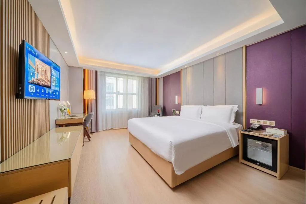 Bed in Lavande Hotels Guangzhou Baiyun Avenue North Metro Station