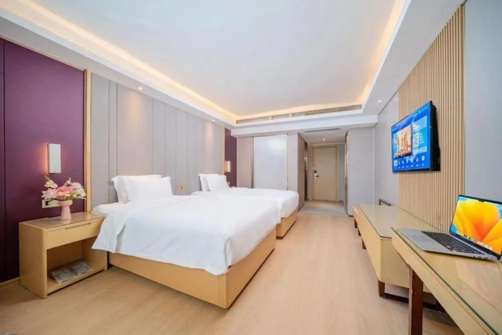 Bed in Lavande Hotels Guangzhou Baiyun Avenue North Metro Station