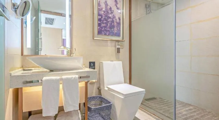 Lavande Hotels Guangzhou Baiyun Avenue North Metro Station