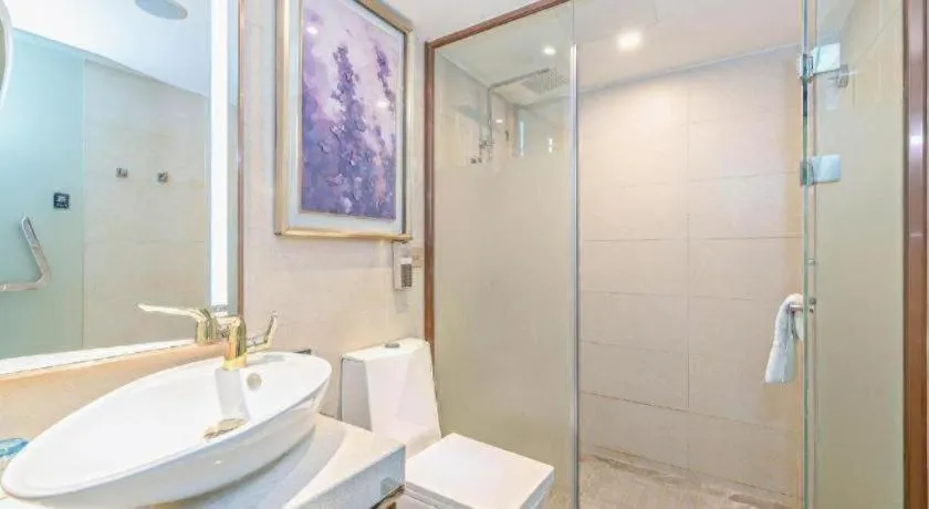 Lavande Hotels Guangzhou Baiyun Avenue North Metro Station