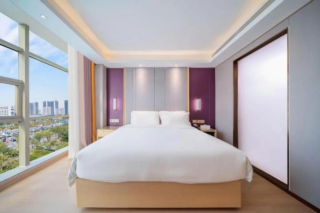 Bed in Lavande Hotels Guangzhou Baiyun Avenue North Metro Station