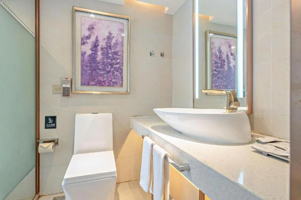 Lavande Hotels Guangzhou Baiyun Avenue North Metro Station