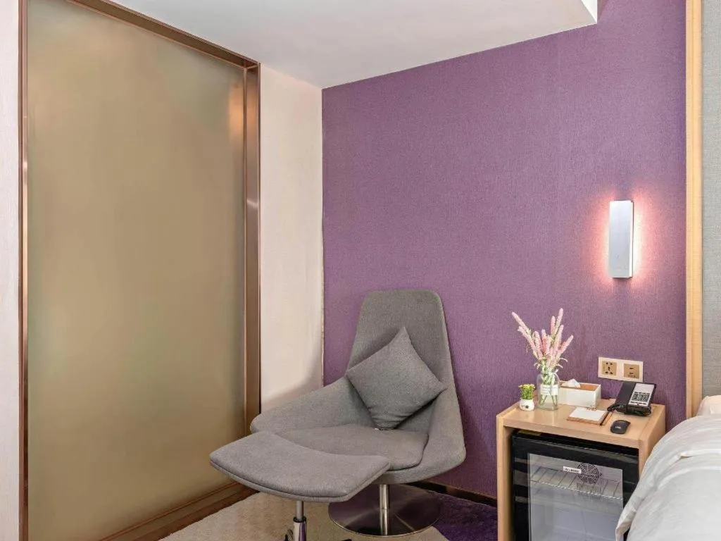 Lavande Hotels Guangzhou Baiyun Avenue North Metro Station